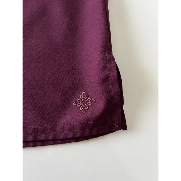 Lot of 2 Women’s Burgundy Wine Medcouture Insight Scrub Top Sz XL V-Neck Pocket - Picture 9 of 11